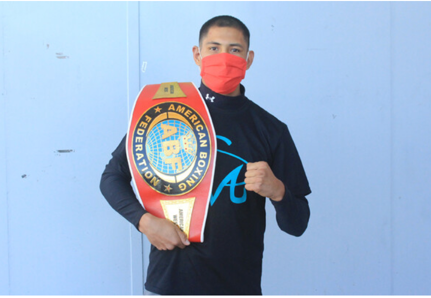Gana chihuahuense en categoría de peso ligero de la Federación Americana de Boxeo