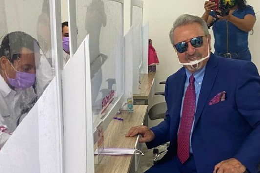 “Quico” se registra como precandidato a gobernador de Querétaro