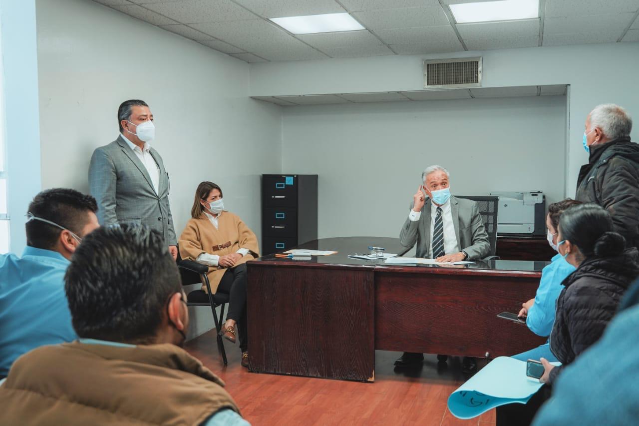 Recibió Secretario de Salud a manifestantes del STSNS