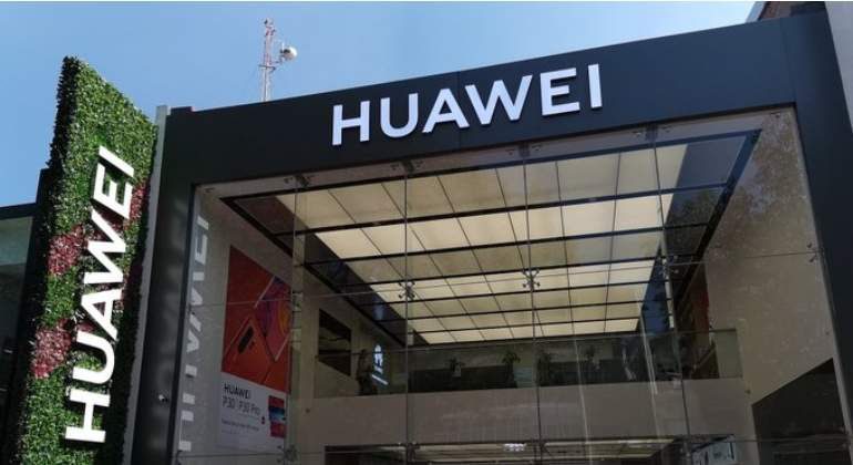 Tiendas físicas, la otra estrategia de Huawei para volver a conquistar a México
