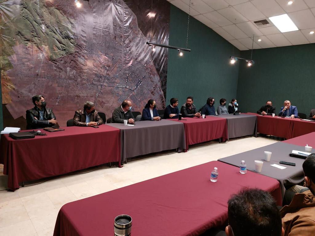Presenta Municipio de Juárez programa de obra pública para el 2022 a la CANADEVI