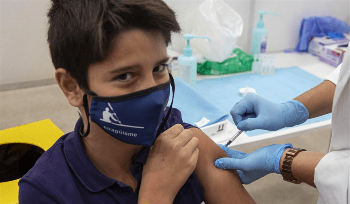 8 razones para vacunar a los niños contra COVID-19