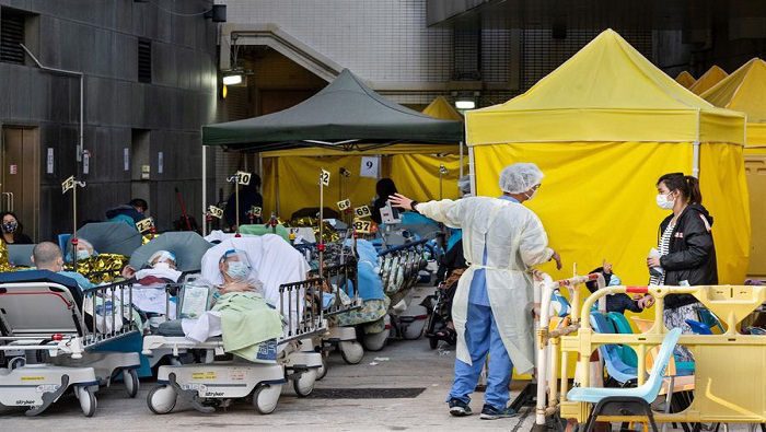 En Hong Hong, reportan más de seis mil nuevos casos de covid-19