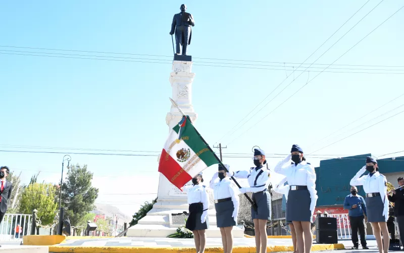 Conmemoran el 216 aniversario del natalicio de Benito Juárez García