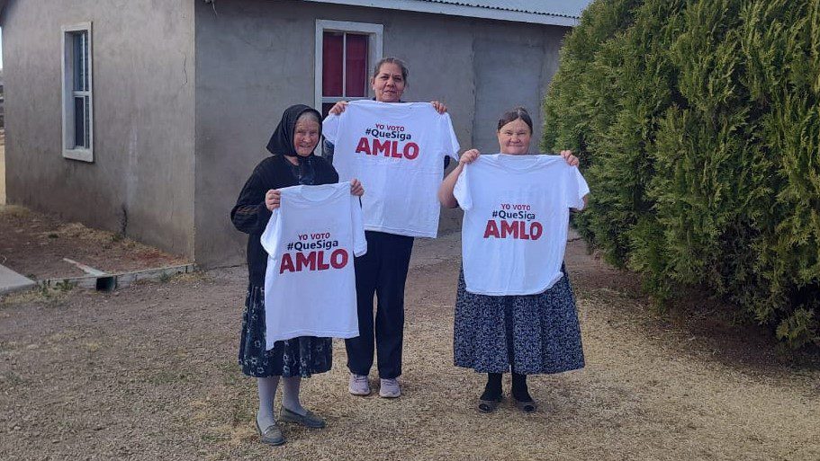 Entre menonitas y hasta el último rancho: promueven ratificación de AMLO en comunidades remotas de Chihuahua