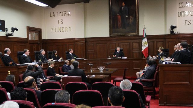Diputados recurren en SCJN restricciones del INE contra AMLO