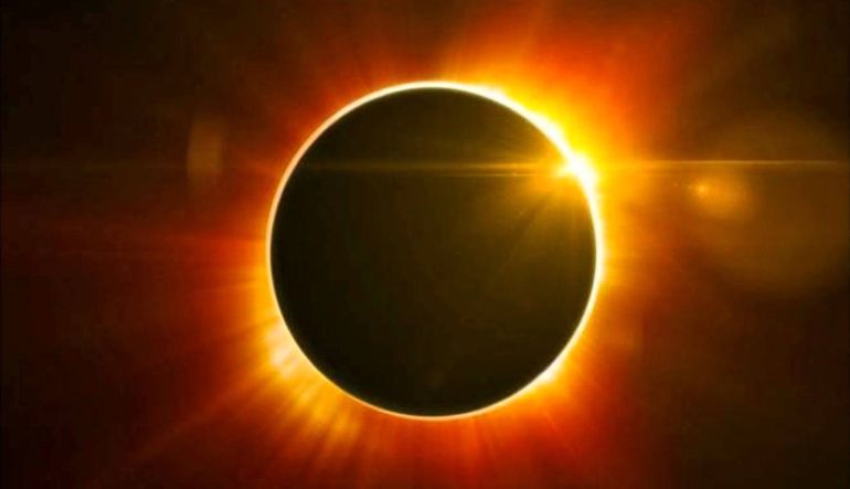 Eclipse solar en abril del 2022