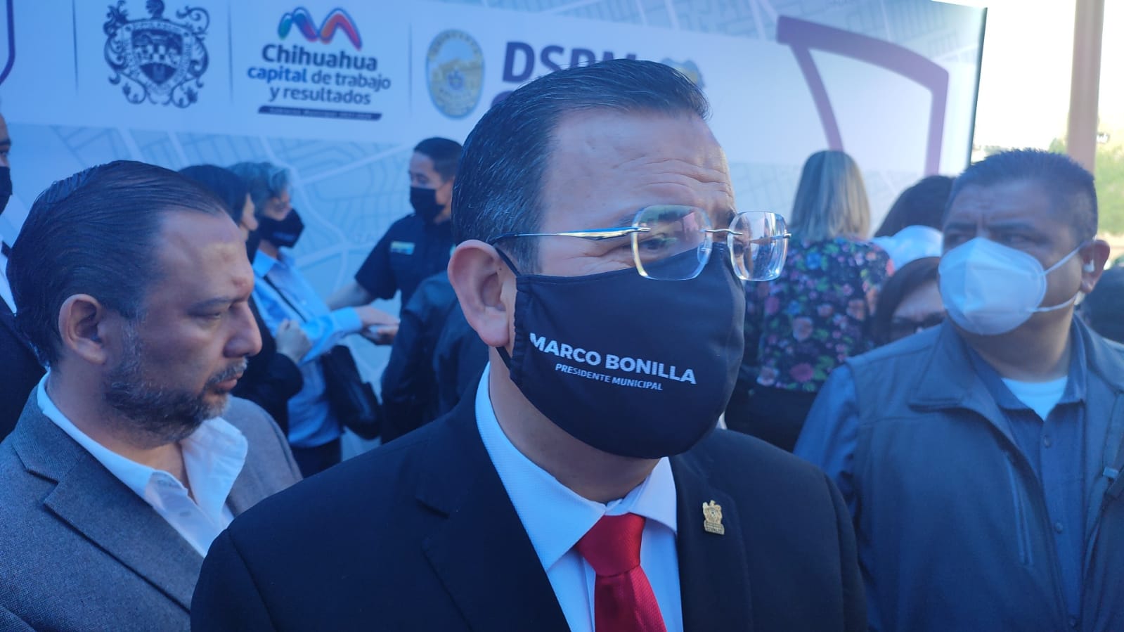 “Chihuahua es una ciudad segura”: responde Bonilla ante masacre en El Sauz
