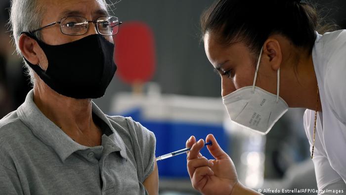 Cobertura de vacunación contra covid en México alcanzó 87%