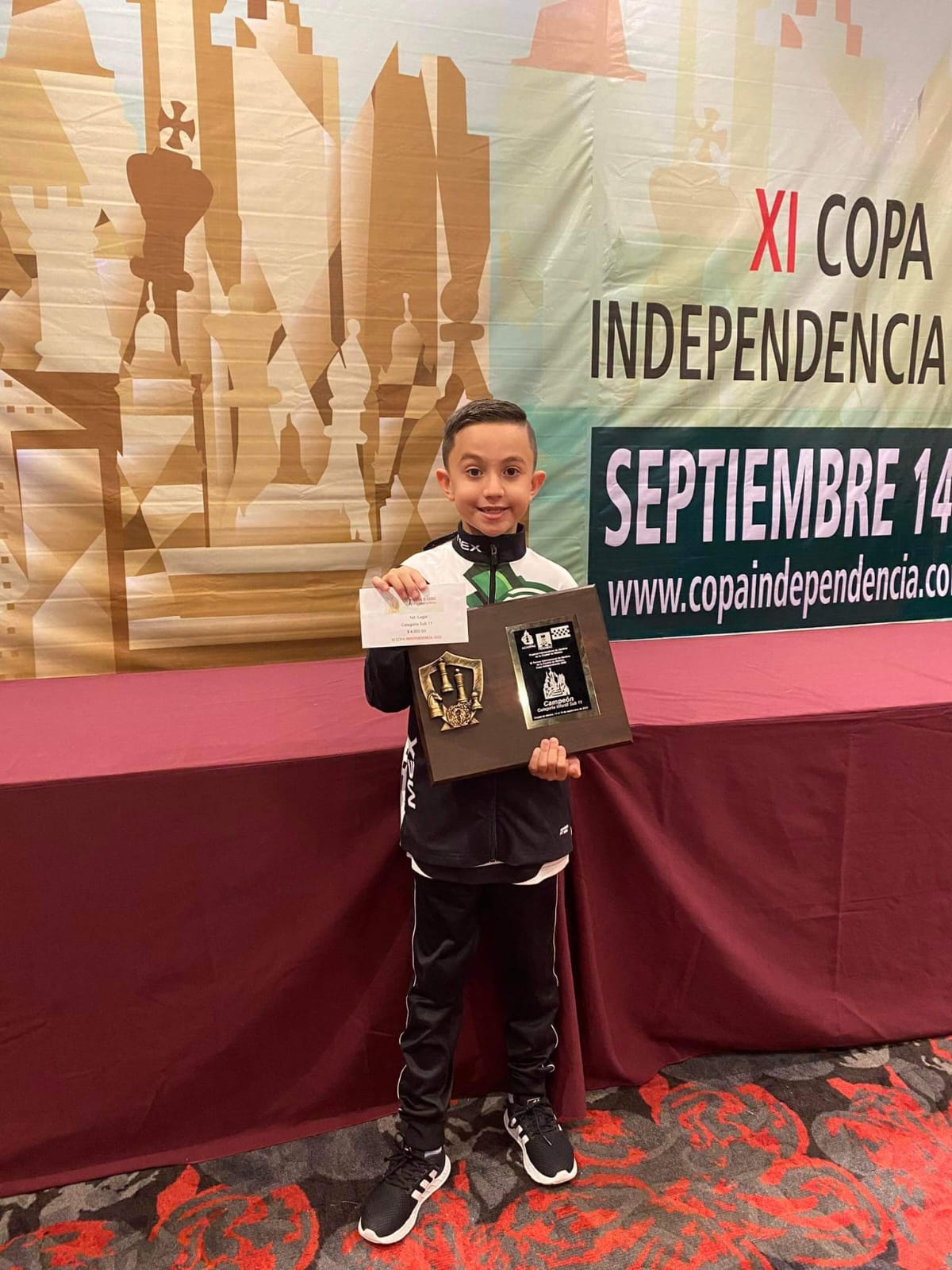 Niños Juarenses regresan victoriosos de la Copa Independencia de Ajedrez 2022