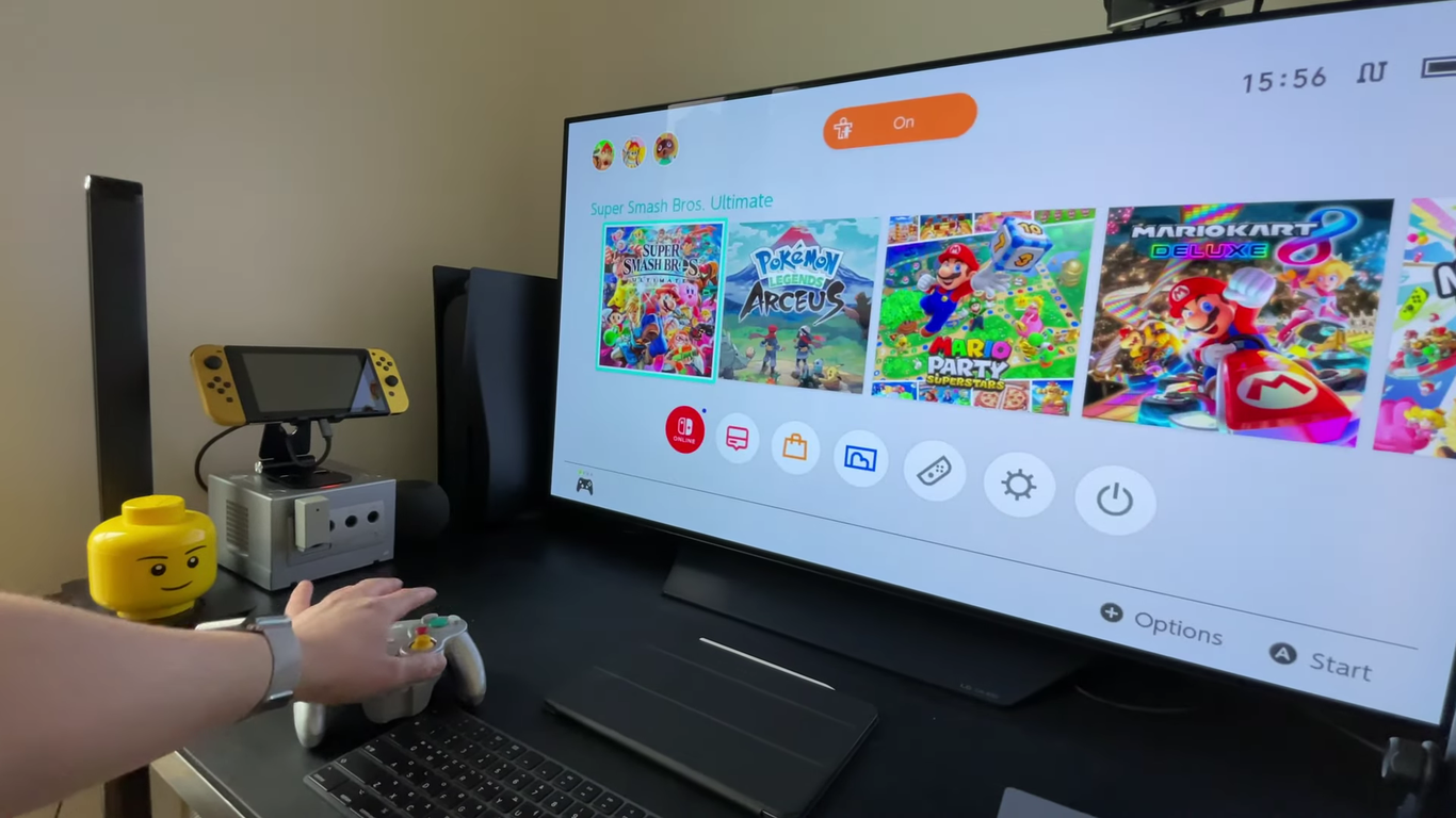 Una GameCube fue convertida por un YouTuber en dock de Nintendo Switch, con el cubo siendo funcional