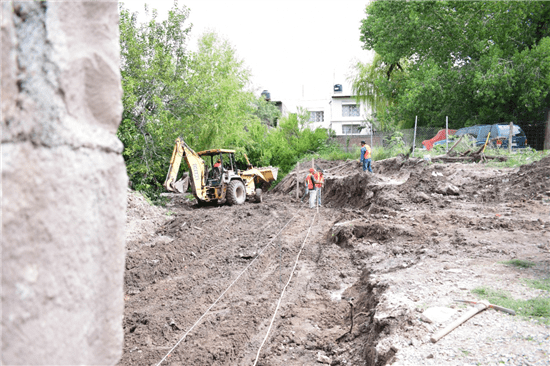 Inicia Gobierno Municipal construcción de puente peatonal en colonia Martín López