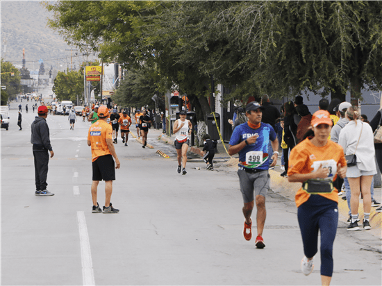 Realizan primer medio maratón marca “Chihuahua Capital” con cerca de mil participantes