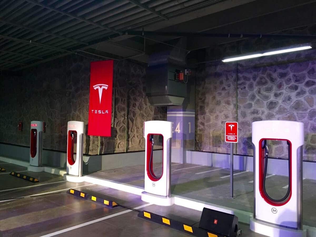 La carga en Supercharger de Tesla en México ya no será gratis: el 14 de noviembre comenzarán a cobrarse las recargas