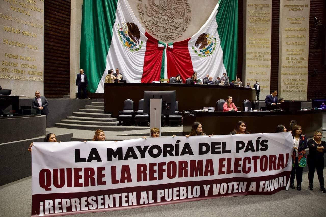 El pueblo es mayoría: celebra Morena avance democrático con Reforma Electoral
