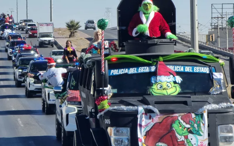 Realizan tradicional caravana y posada navideña en Juárez