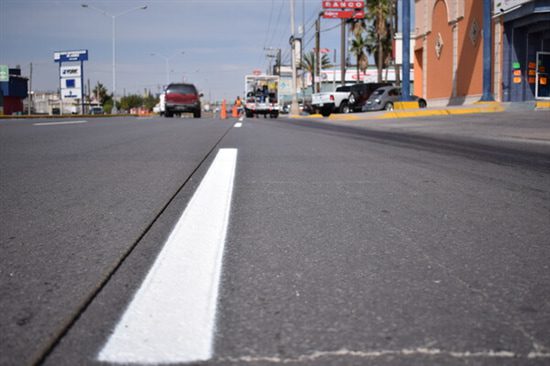 Urge Castrejón a Mantenimiento Vial pintar señalización en calles y avenidas en Chihuahua