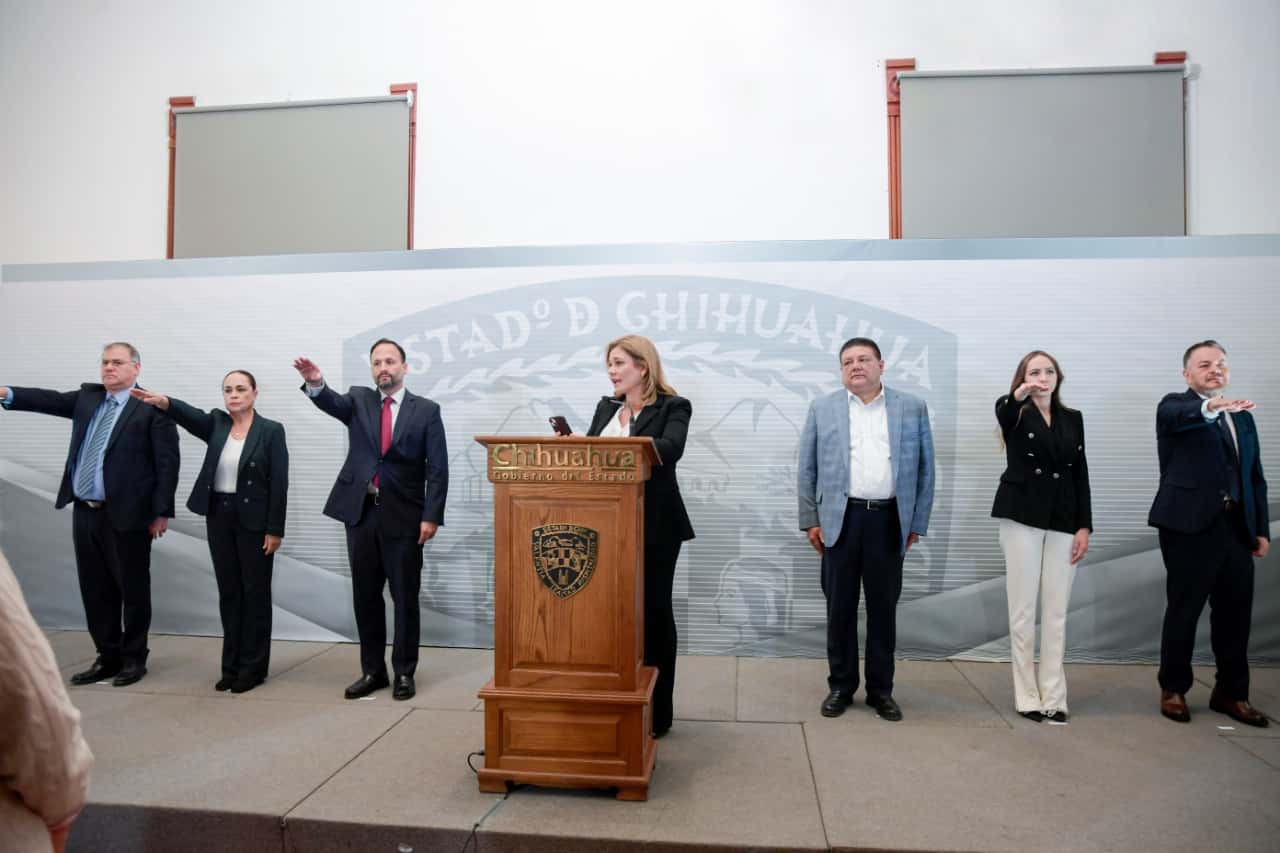 Maru Campos oficializa cambios en su Gabinete Estatal