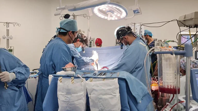 IMSS se convirtió en la primera institución pública en México en realizar un trasplante bipulmonar