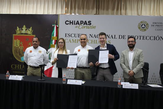 Coordinación de Protección Civil Municipal de Chihuahua firma convenio con la ENAPROC