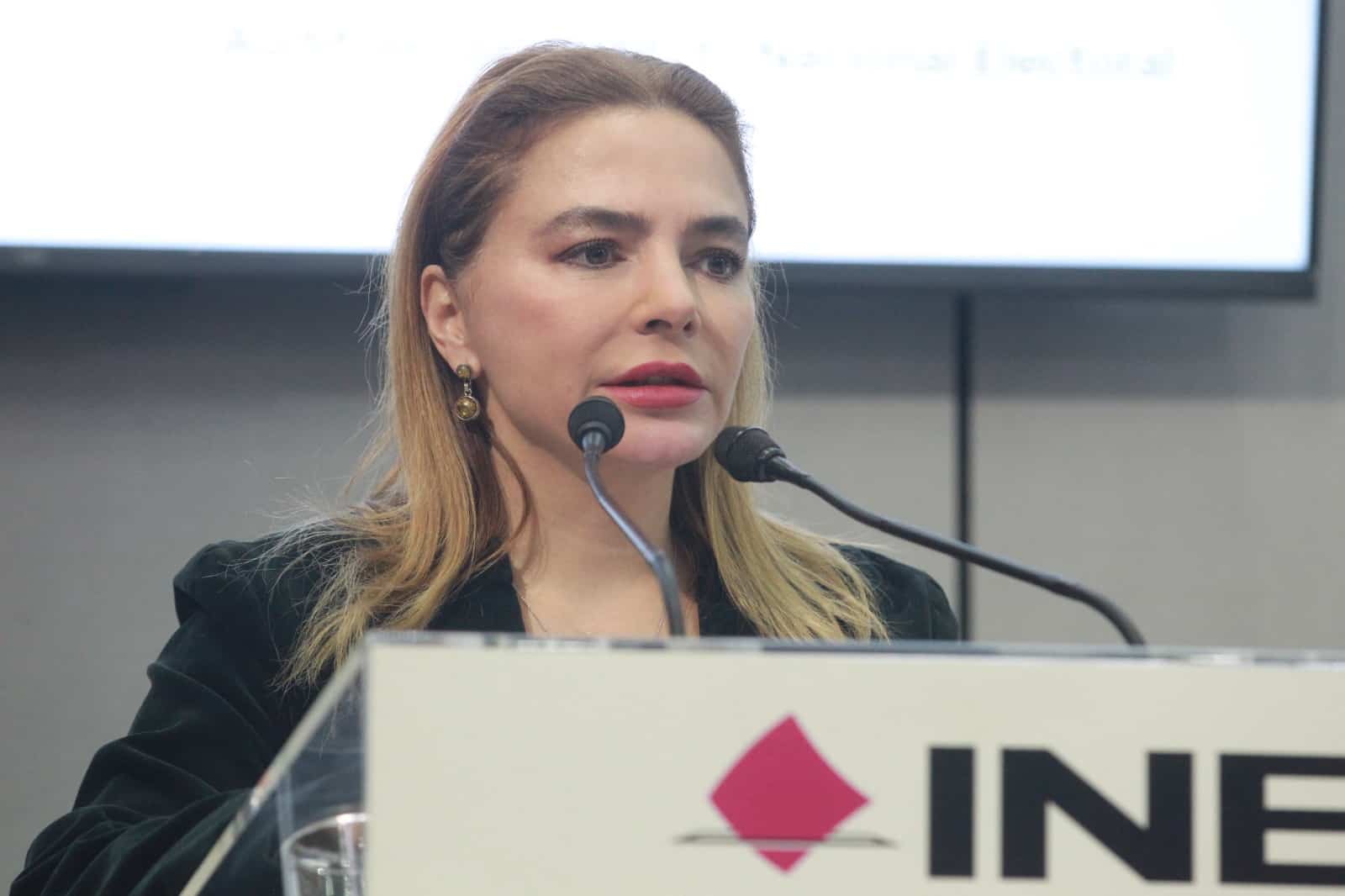 TEPFJ perfila ratificar la exclusión de Carla Humphrey para la presidencia del INE