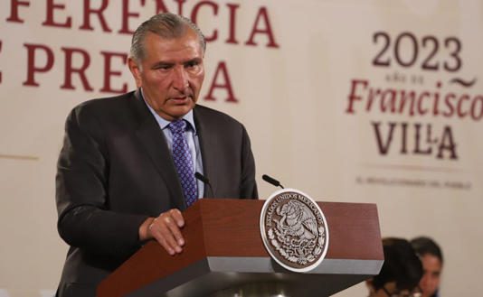 Adán Augusto López niega desvanecimiento e infarto de AMLO en Yucatán