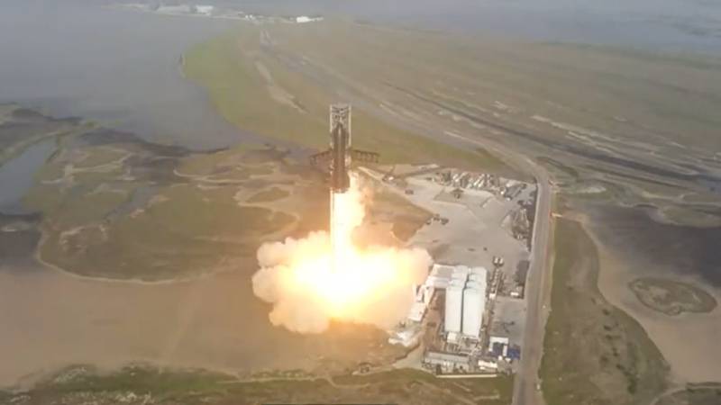 Lanzan Starship, el cohete de Elon Musk, y explota minutos después