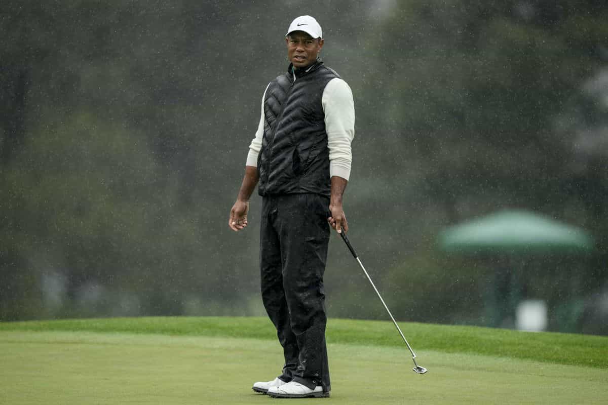 Tiger Woods se retira por lesión del Masters de Augusta