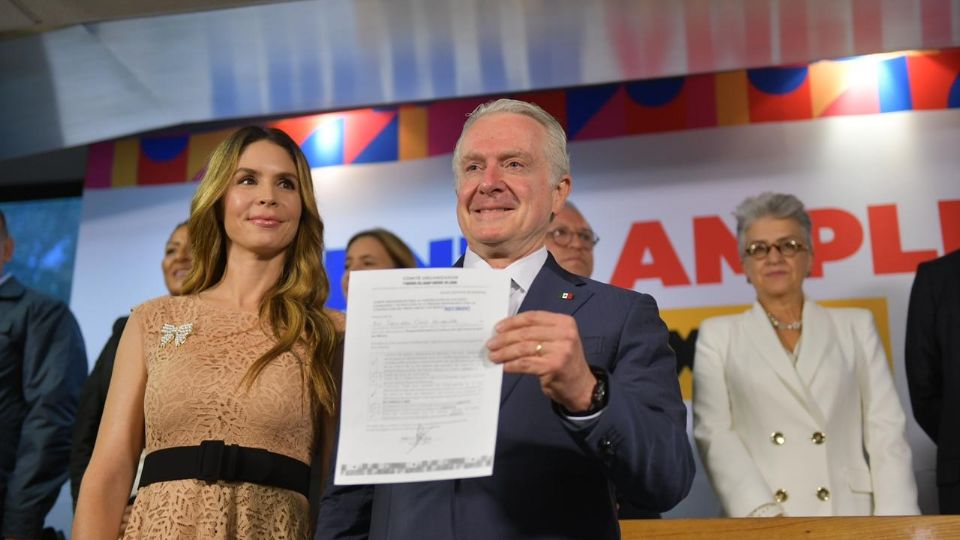 Santiago Creel va por su tercer intento de ser candidato presidencial; es el primer aspirante registrado en el Frente Amplio por México