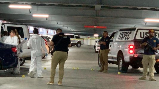 Terror en Morelia: Ataque en plaza comercial y combi de pasajeros deja tres muertos