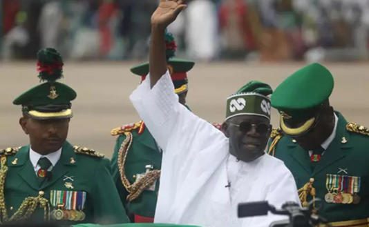 Nigeria ordena la retirada de sus embajadores en todo el mundo