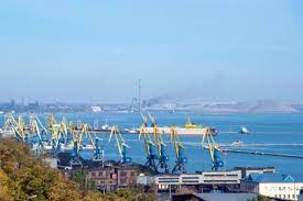 Rusia asigna más de 9,7 millones de euros para la reparación del puerto de Mariúpol