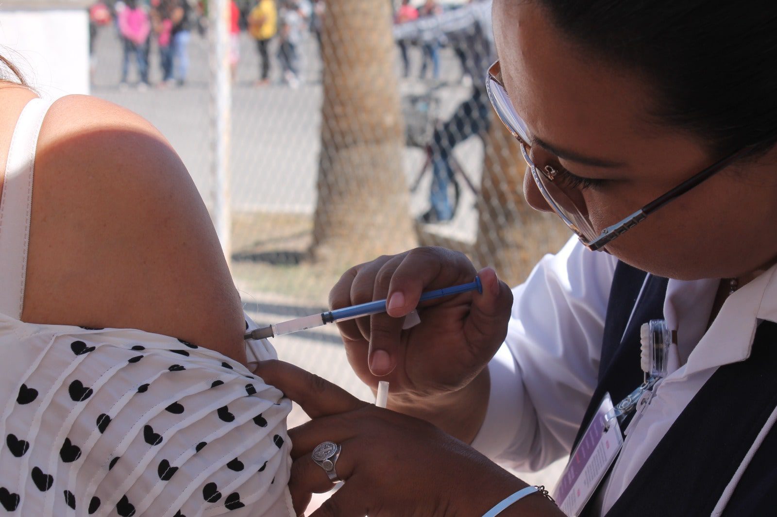 Inicia Región Sanitaria III Campaña de Vacunación contra el virus del Papiloma Humano en Parral