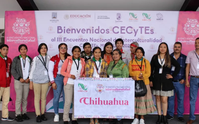 Llevan alumnos del CECyTECH la riqueza de los pueblos Rarámuri y Tepehuán al Encuentro Nacional de Interculturalidad