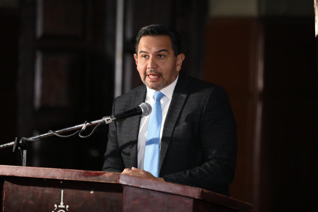 Alcalde Cruz Pérez Cuéllar asiste al informe de actividades del IPACULT