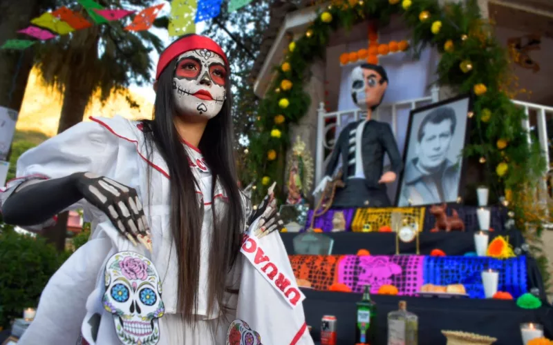 Mantiene vivo Uruachi tradicional festival de Día de Muertos desde hace 200 años