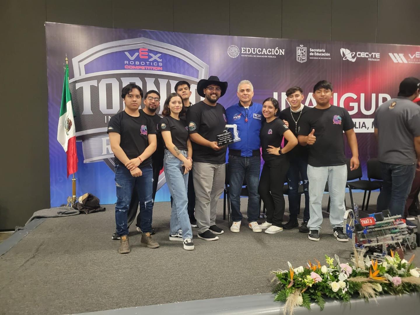 Se proclama UTPN campeón del Torneo Internacional de Robótica