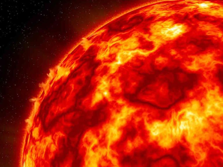 El Sol entra en su erupción más poderosa en 7 años; prevén daños en GPS y satélites