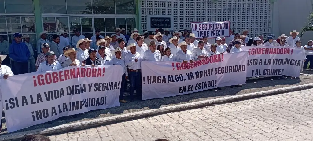 Fruticultores y arroceros de Campeche exigen frenar el “derecho de piso”