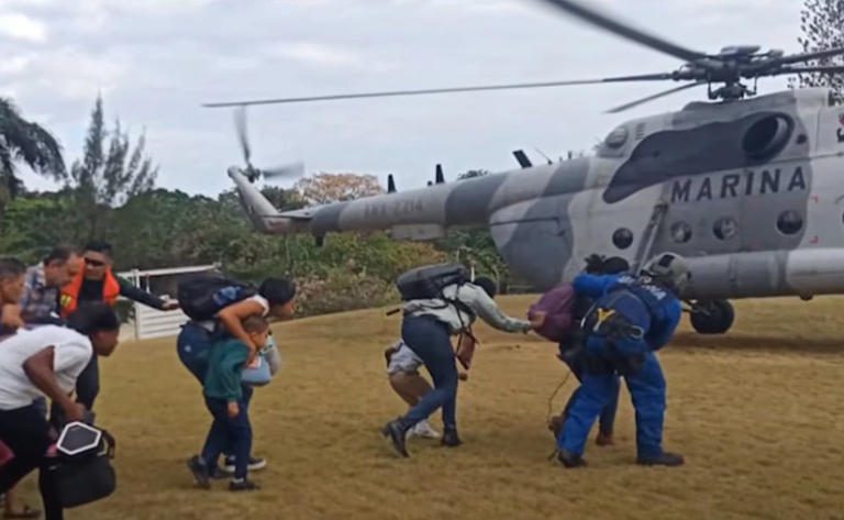 Mexicanos en Haití: Así fue el rescate de 34 connacionales en una operación “muy especial” de la Marina
