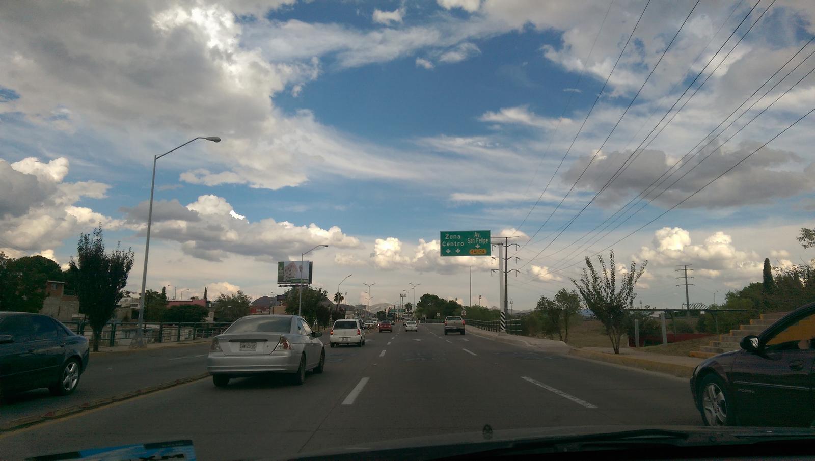 Alerta Vial, toma precauciones por intervención de pintura en túnel de la avenida La Cantera