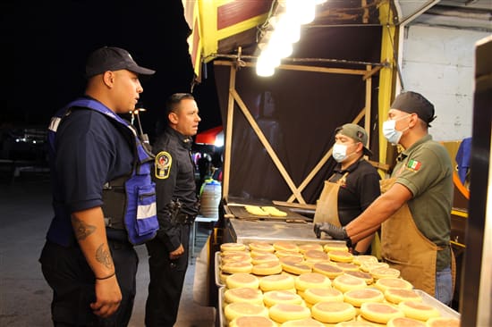 Vigilan Policías y Bomberos instalaciones de la Feria de Santa Rita