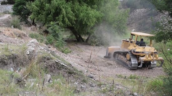 Realizan limpieza en arroyos del sur a fin de prevenir afectaciones a la salud