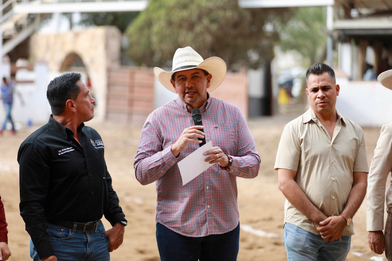 Participa Cruz Pérez Cuellar en inauguración del Congreso Estatal Charro 2024