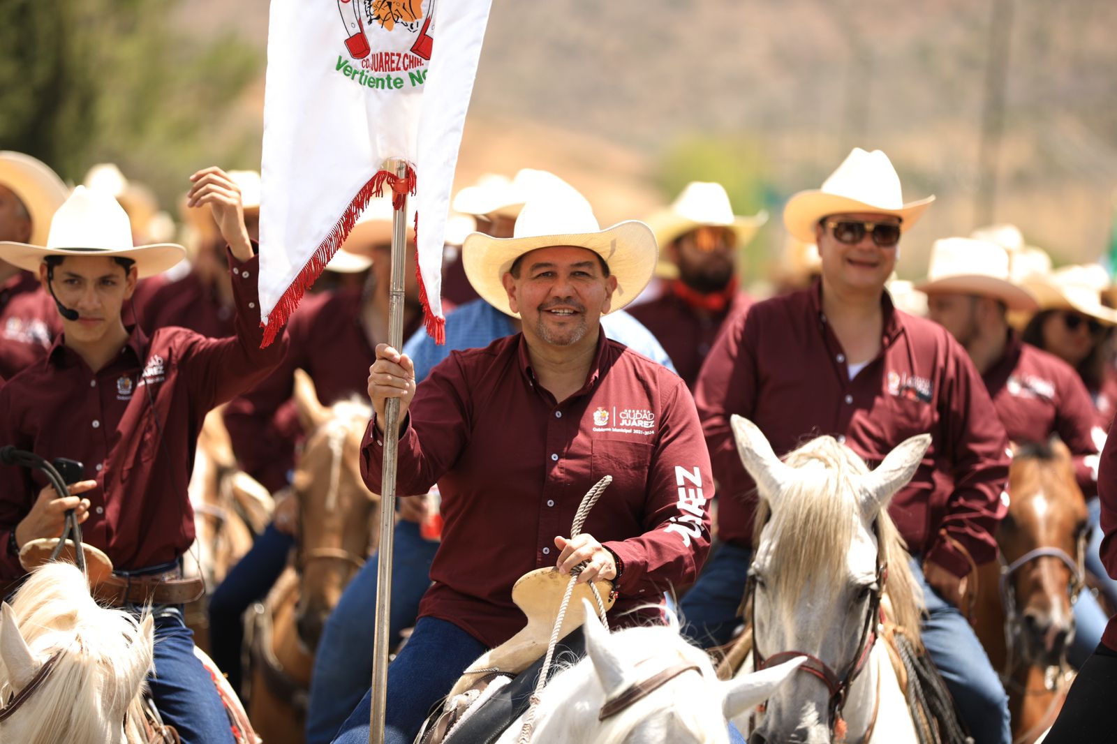 Abandera Pérez Cuéllar Cierre de Cabalgata Villista 2024