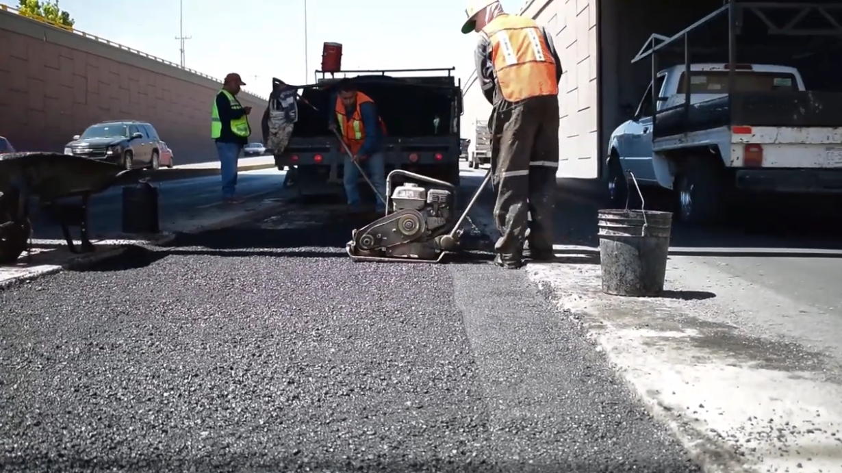 PRECAUCIÓN Continúan trabajos de rehabilitación de la carpeta asfáltica en periférico R. Almada